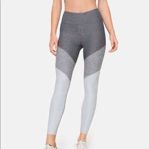 Outdoor Voices Spring 7/8 Leggings